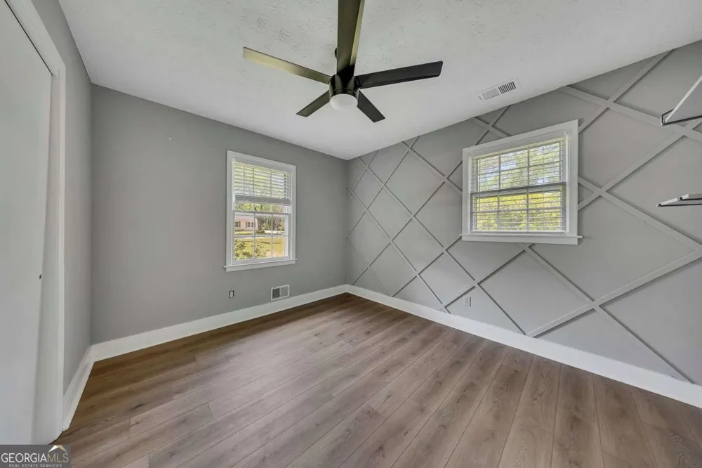 3105 Highland DR SE Smyrna, GA 30080