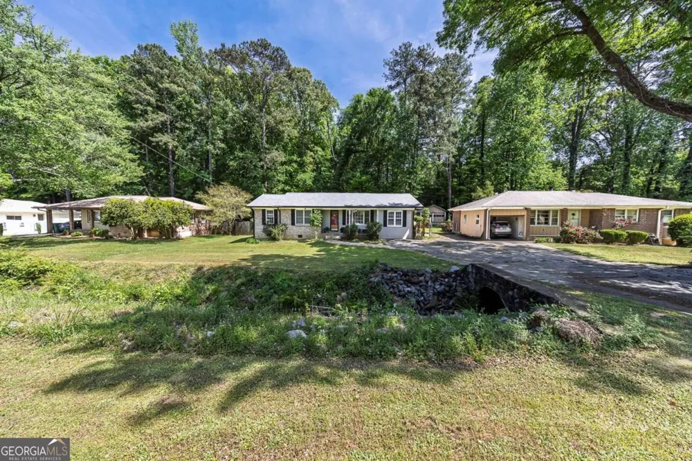 3105 Highland DR SE Smyrna, GA 30080