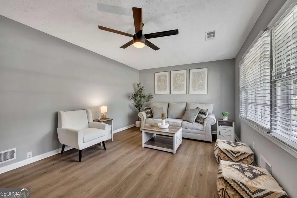 3105 Highland DR SE Smyrna, GA 30080