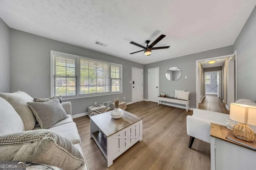 3105 Highland DR SE Smyrna, GA 30080