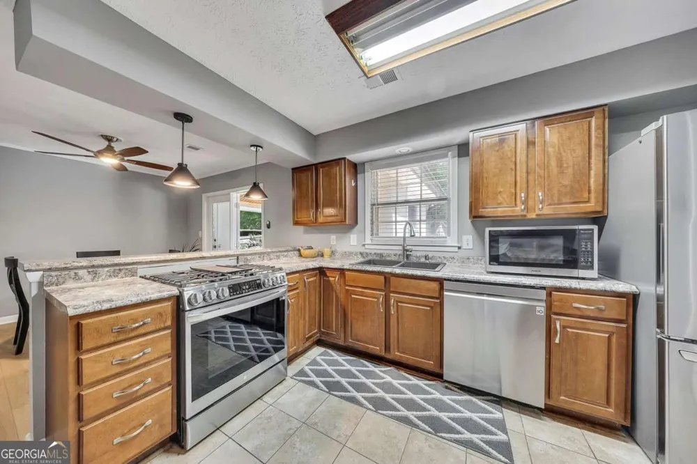 3105 Highland DR SE Smyrna, GA 30080