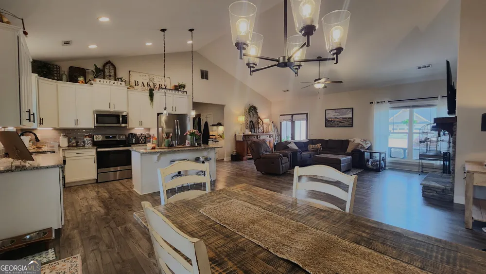 114 Presley Farm PKWY Rockmart, GA 30153