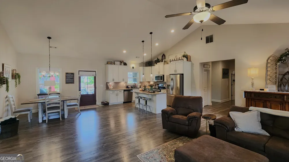 114 Presley Farm PKWY Rockmart, GA 30153