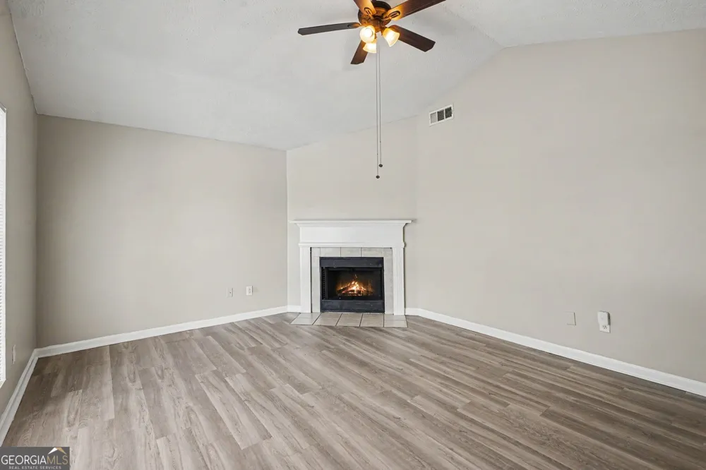 187 Inverness DR Jonesboro, GA 30238