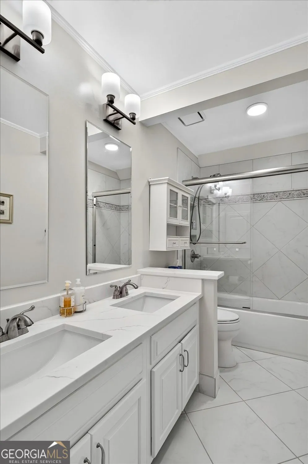 4850 Grandview TRCE Roswell, GA 30075