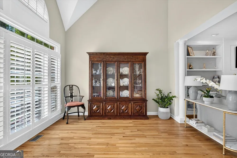 4850 Grandview TRCE Roswell, GA 30075
