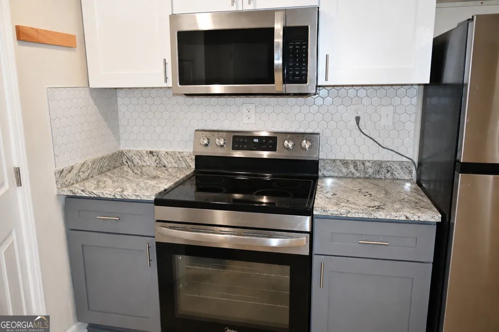 1923 Thompson AVE Atlanta, GA 30344