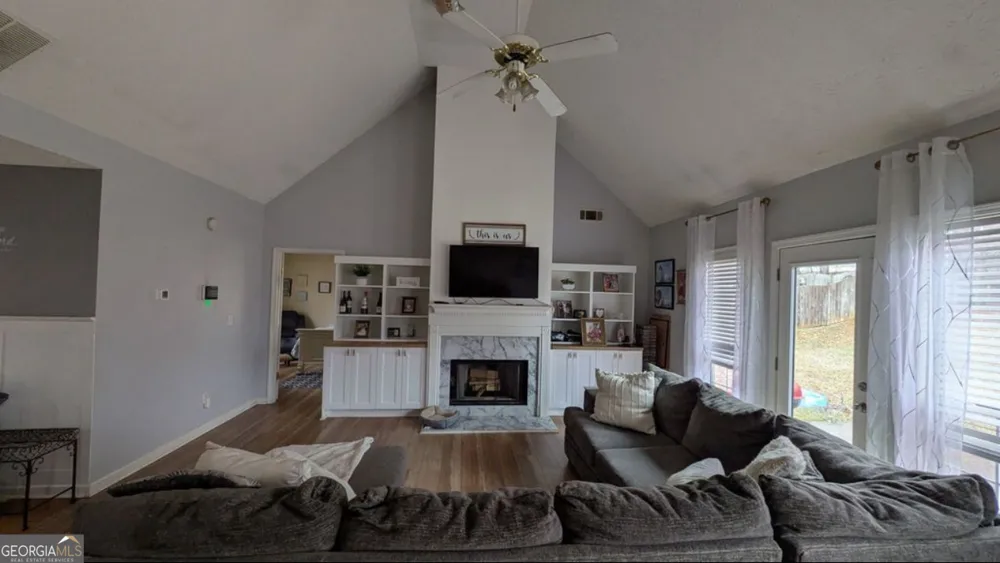 230 Overlook DR Covington, GA 30016