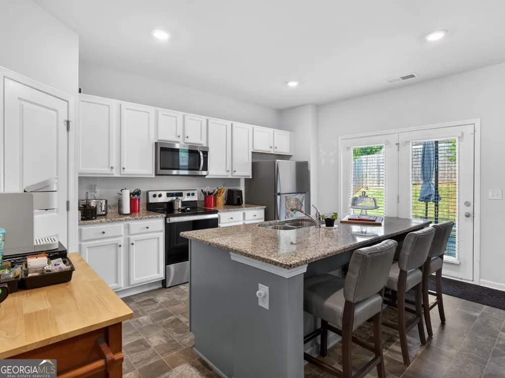 180 Amberjack TRL Covington, GA 30016