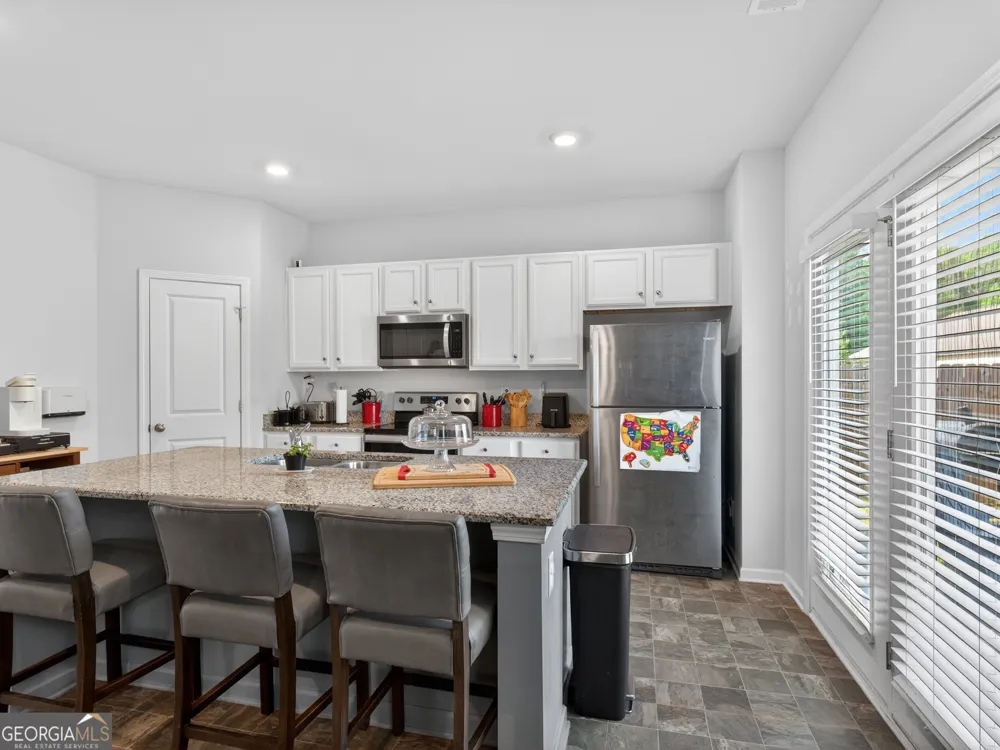 180 Amberjack TRL Covington, GA 30016