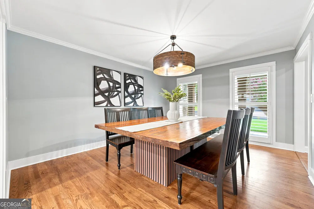 265 Carriage Station CIR Roswell, GA 30075