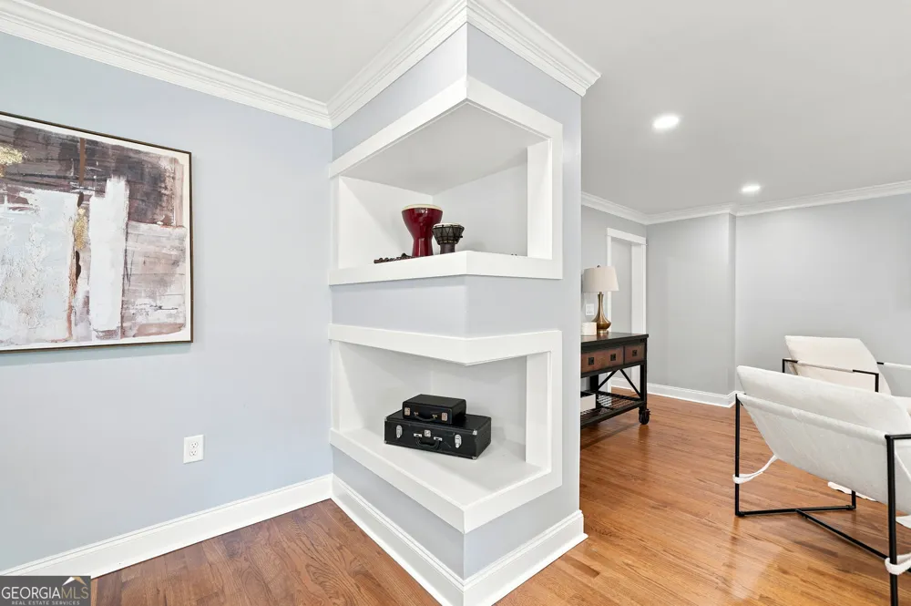 265 Carriage Station CIR Roswell, GA 30075