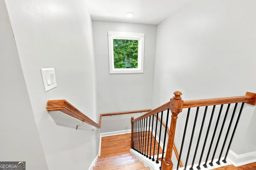265 Carriage Station CIR Roswell, GA 30075