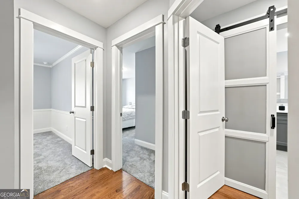 265 Carriage Station CIR Roswell, GA 30075