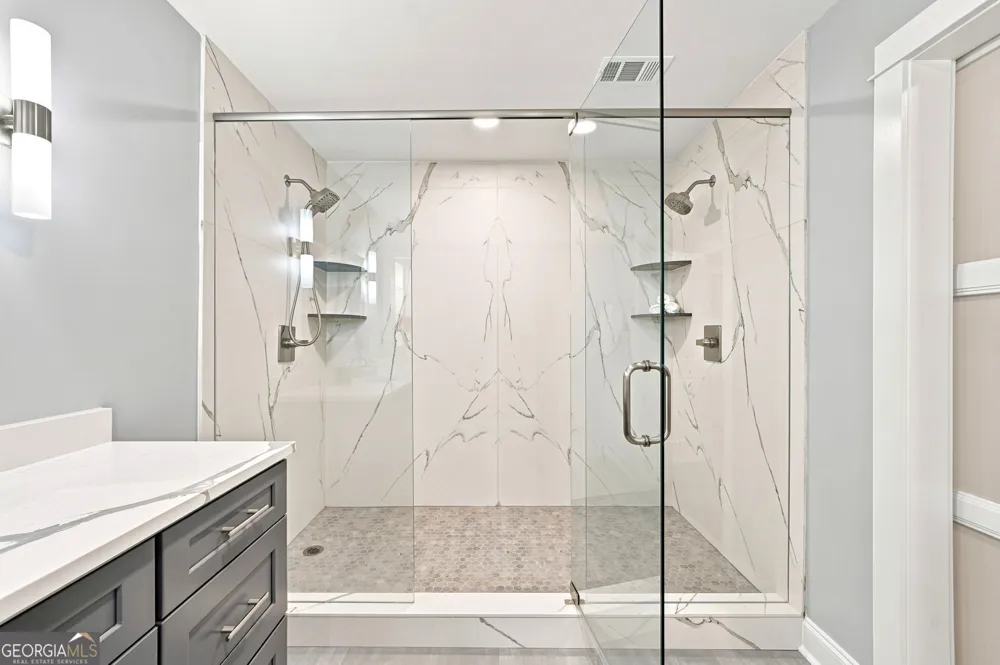 265 Carriage Station CIR Roswell, GA 30075
