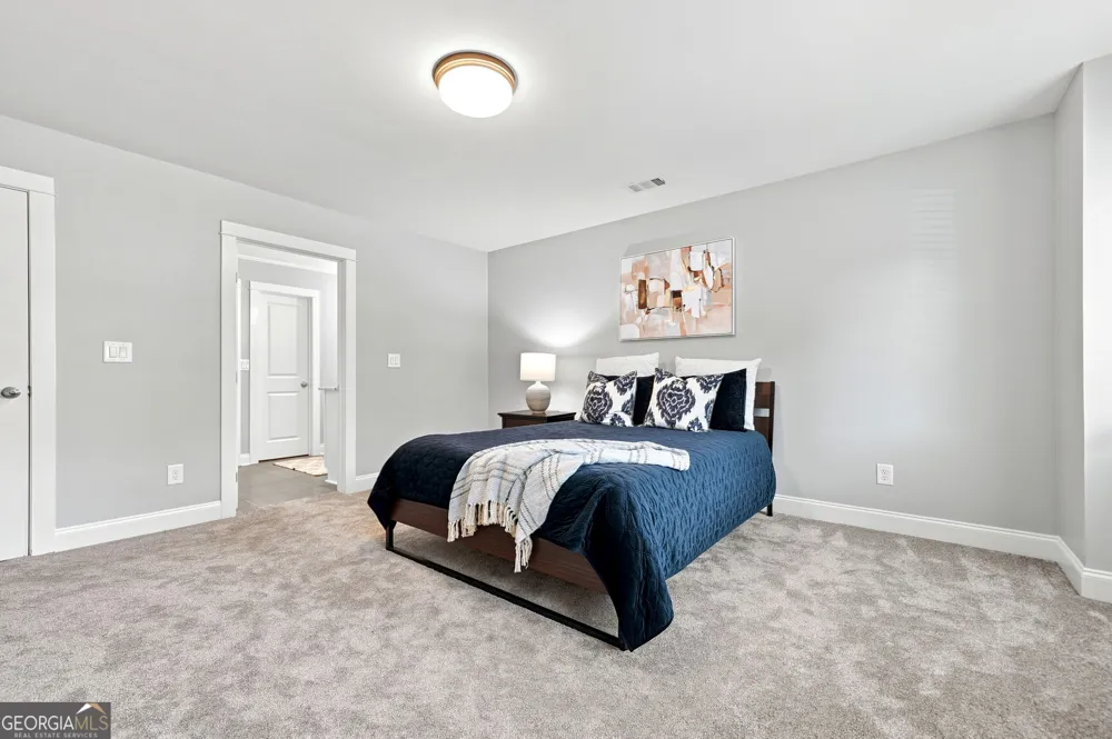 265 Carriage Station CIR Roswell, GA 30075