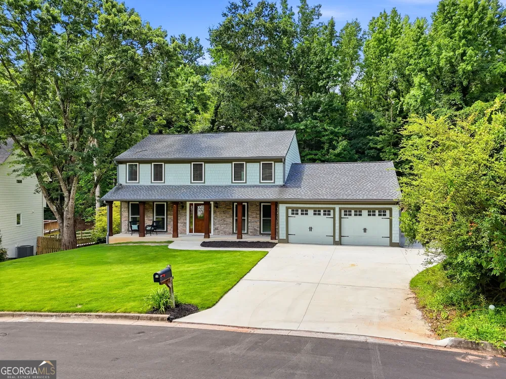 265 Carriage Station CIR Roswell, GA 30075