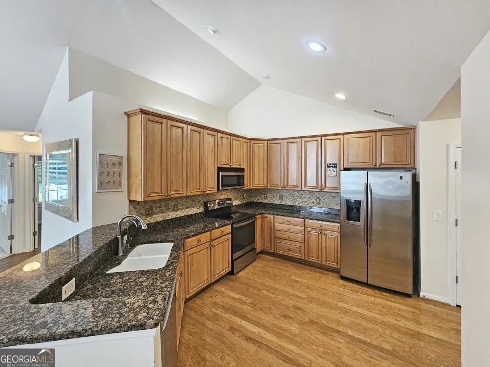 255 Rehobeth WAY Fayetteville, GA 30214