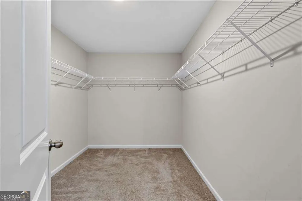 4711 Fairfax DR Oakwood, GA 30566