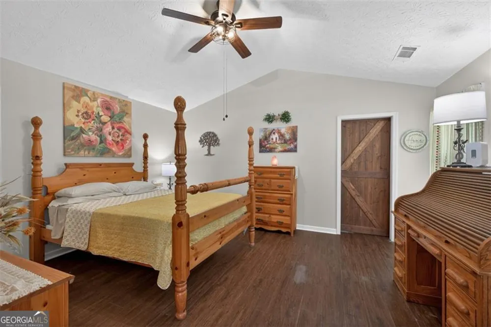 2880 Wadley LN Dacula, GA 30019