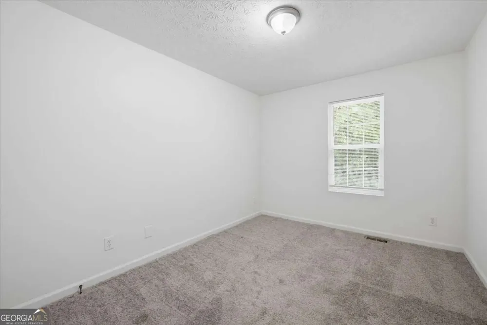 1324 Hollenbeck LN Riverdale, GA 30296
