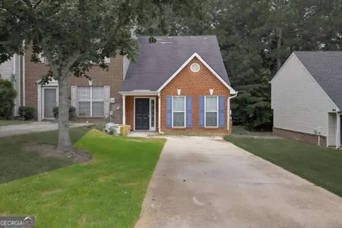 1324 Hollenbeck LN