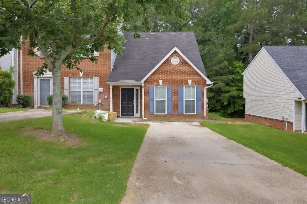 1324 Hollenbeck LN Riverdale, GA 30296