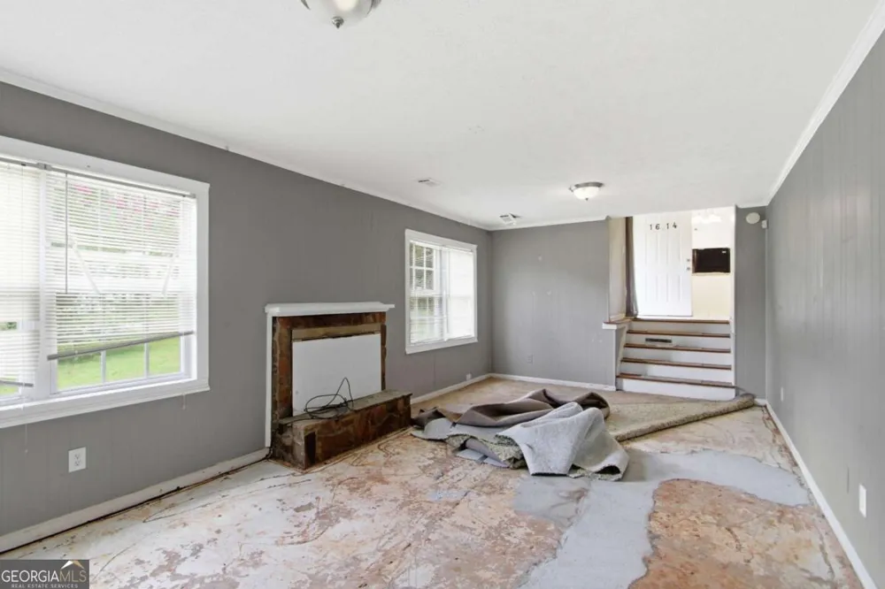 1614 Devon CT Stone Mountain, GA 30088