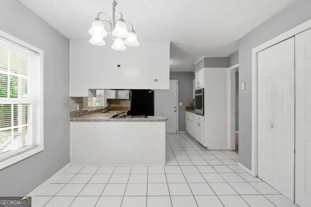 1614 Devon CT Stone Mountain, GA 30088