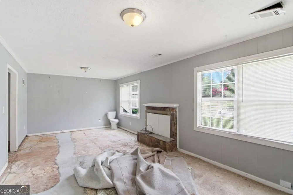 1614 Devon CT Stone Mountain, GA 30088