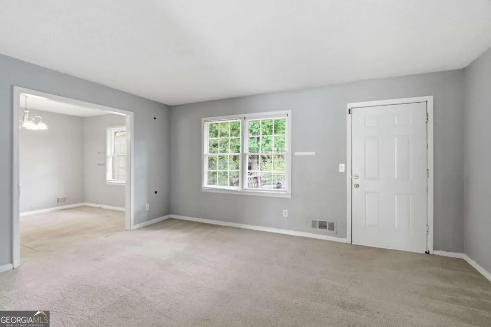 1614 Devon CT Stone Mountain, GA 30088