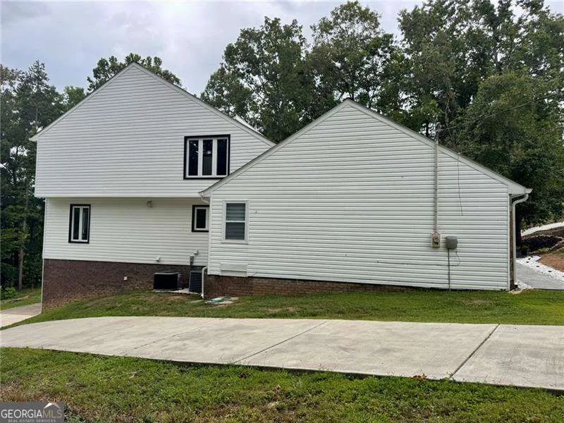 4205 Loftwood DR Cohutta, GA 30710