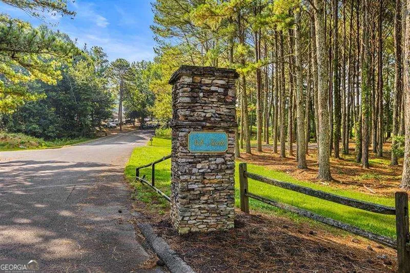 4205 Loftwood DR Cohutta, GA 30710