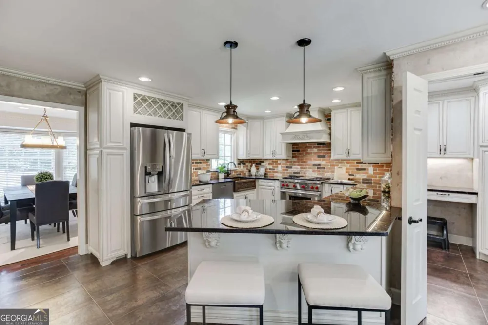 315 Derby Ridge TRCE Roswell, GA 30075