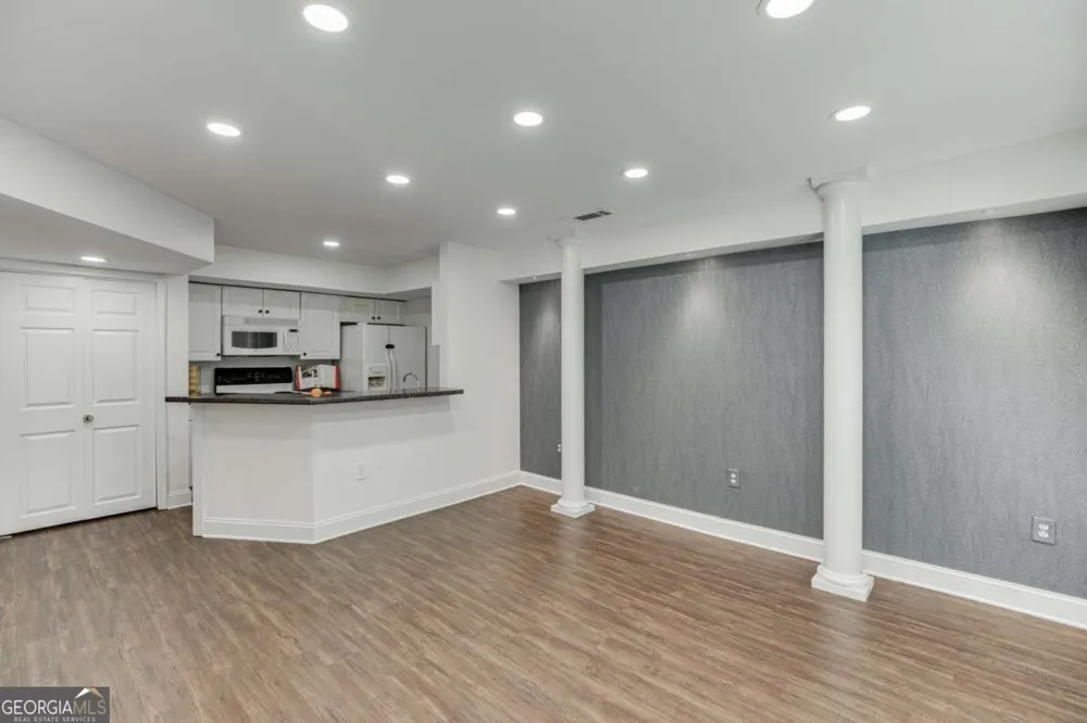 315 Derby Ridge TRCE Roswell, GA 30075