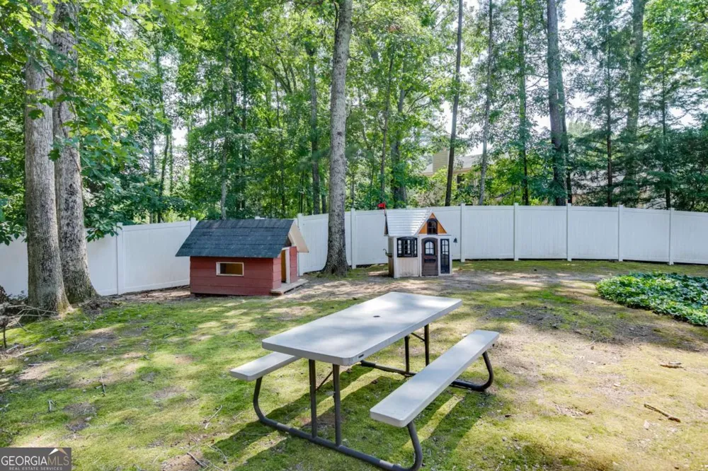 315 Derby Ridge TRCE Roswell, GA 30075
