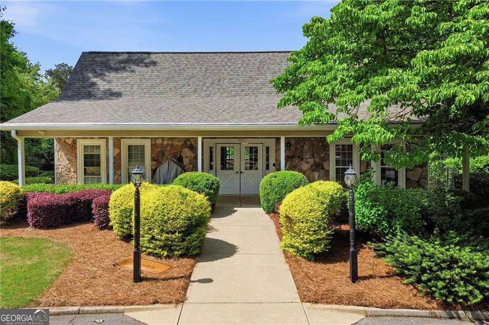 315 Derby Ridge TRCE Roswell, GA 30075