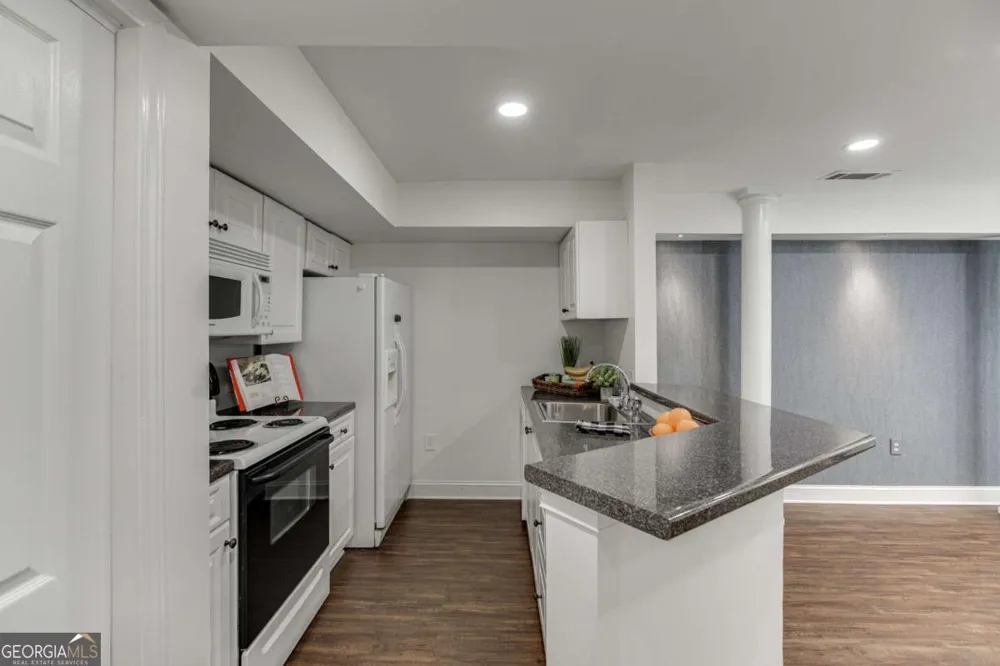 315 Derby Ridge TRCE Roswell, GA 30075