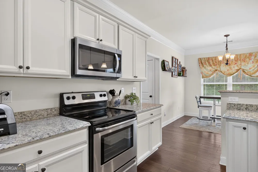 2854 Shadowstone WAY Winder, GA 30680