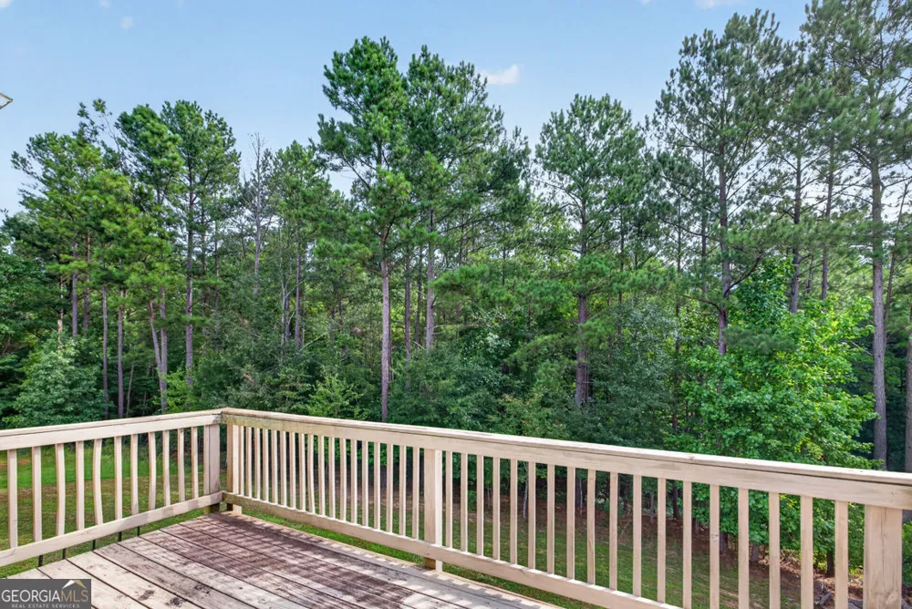 2854 Shadowstone WAY Winder, GA 30680