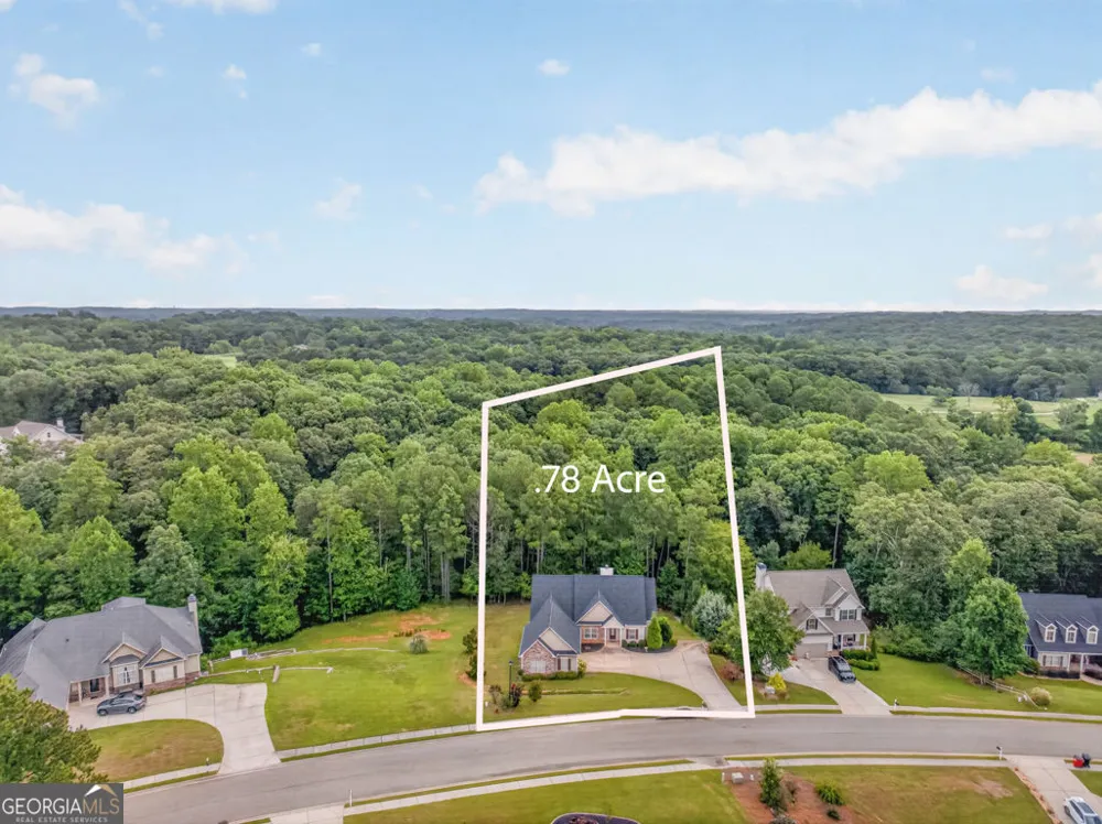 2854 Shadowstone WAY Winder, GA 30680