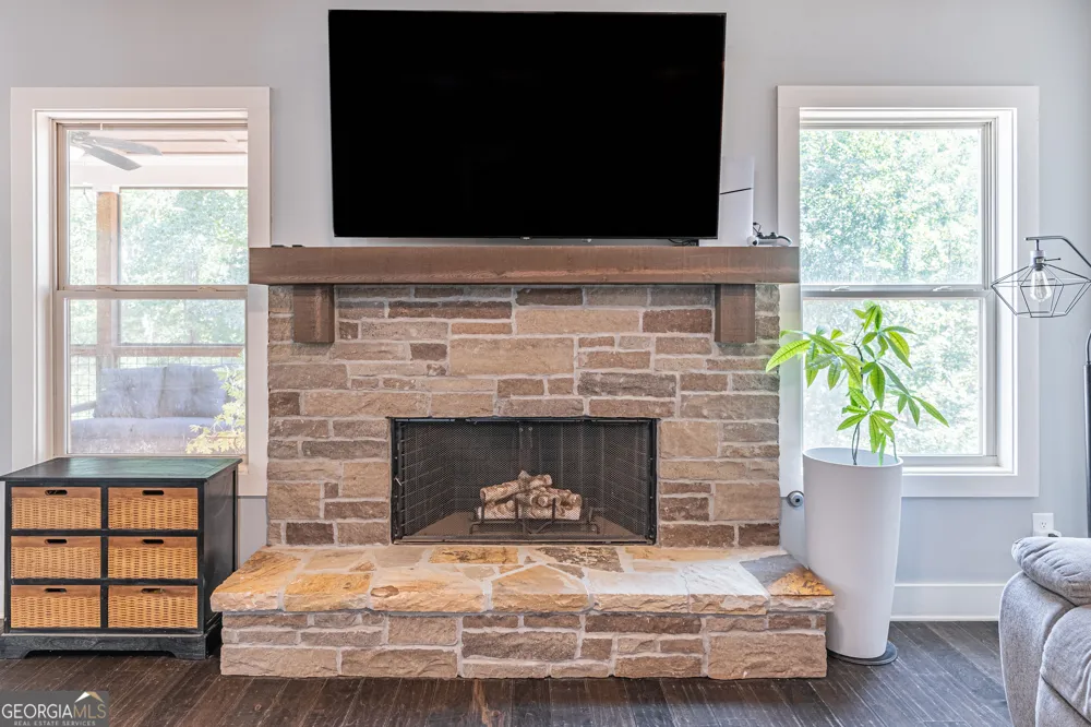 1221 Shiva BLVD Winder, GA 30680