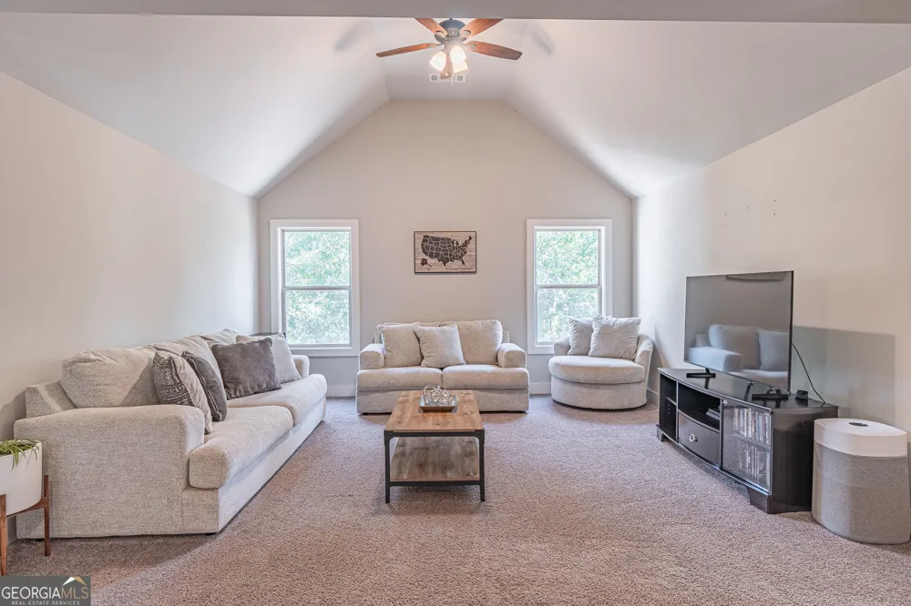 1221 Shiva BLVD Winder, GA 30680