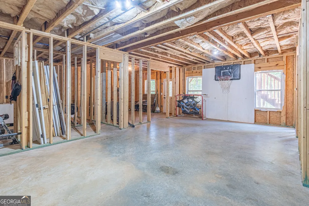 1221 Shiva BLVD Winder, GA 30680