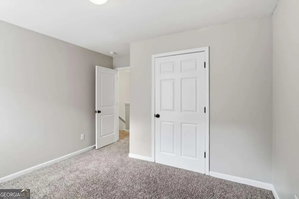 5558 Union Pointe PL Union City, GA 30291