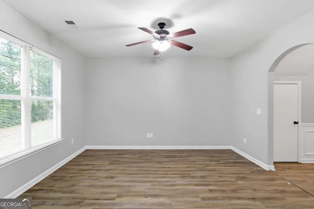 5558 Union Pointe PL Union City, GA 30291