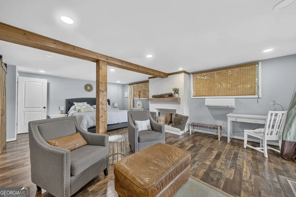 112 Oak LN Eatonton, GA 31024