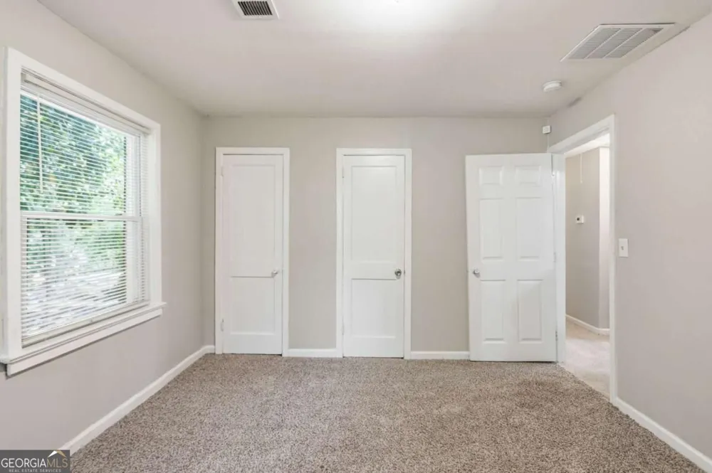 1800 Oakmont DR NW Atlanta, GA 30314
