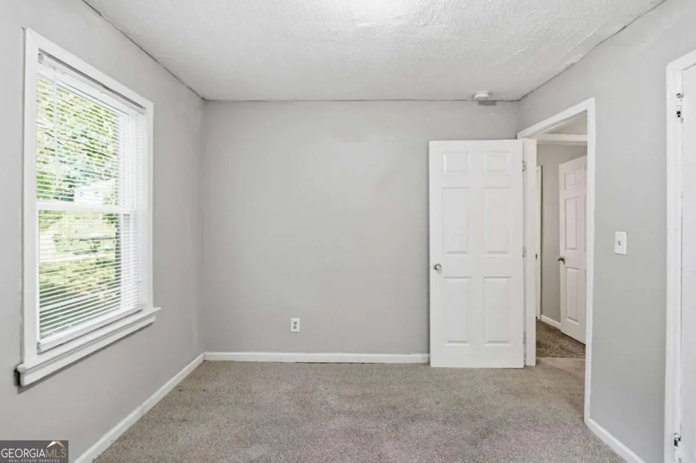 1800 Oakmont DR NW Atlanta, GA 30314