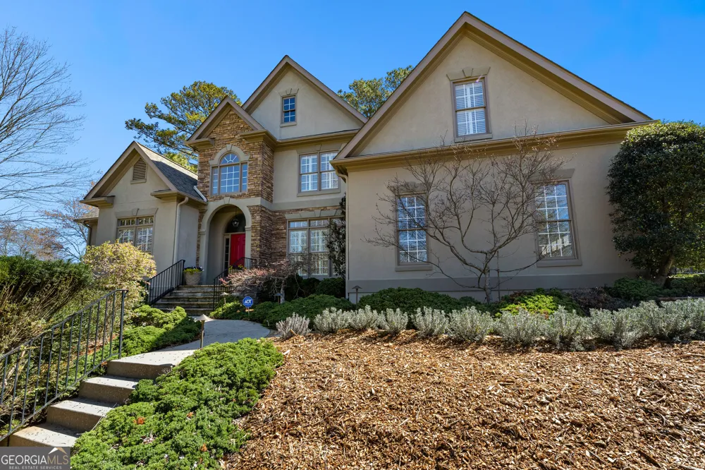 322 Loring LN Peachtree City, GA 30269